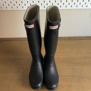 Tall Hunter Wellies